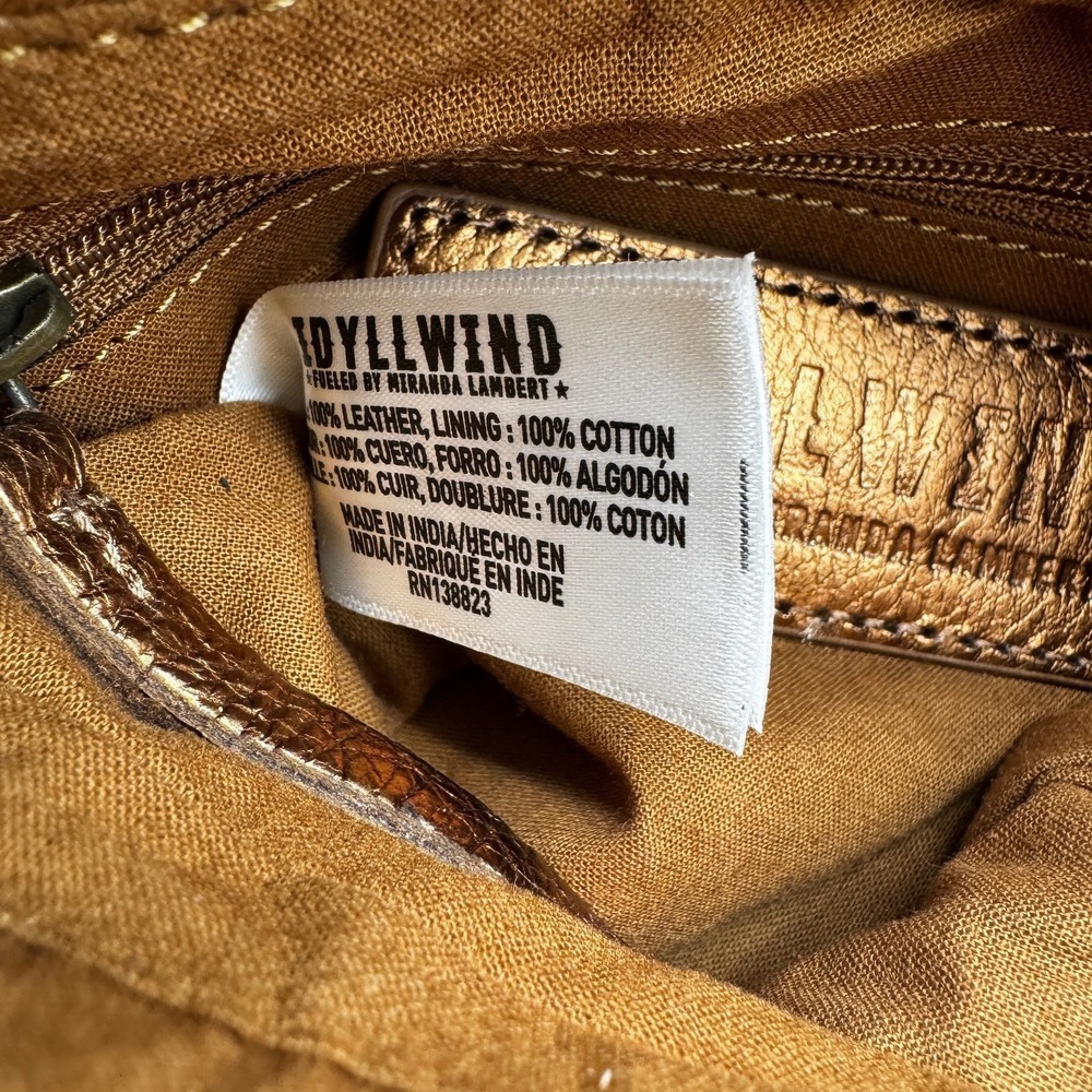 Idyllwind Womens Camarillo Metallic Fringe Suede Crossbody Bag Western Rodeo NEW - Picture 13 of 14